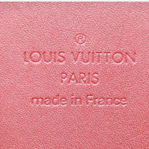 Louis Vuitton Round Coin Purse - Picture 5 of 8